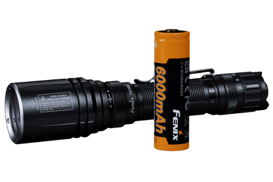Fenix TK30R - Lampe de poche tactique à laser blanc - 500 lumens - Revendeur Officiel Lampes FENIX depuis 2008 | Votre Boutique en ligne FENIX®