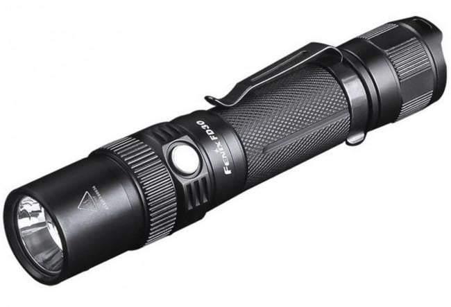 Fenix FD30 - Faisceau réglable - rotation 360° - 900 Lumens - avec batterie 2600mAh offerte Site Officiel FENIX® - Votre boutique en ligne Fenix®