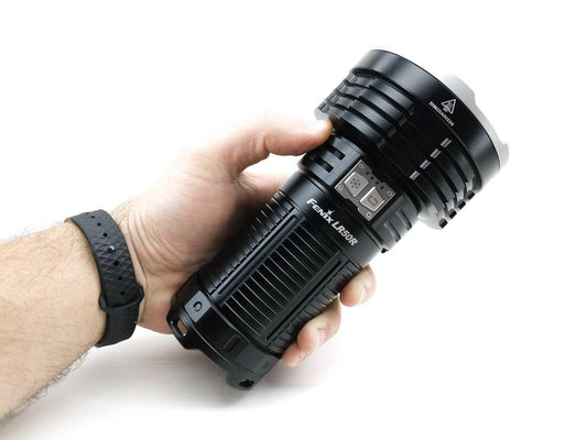 Test de la Fenix LR50R par un fan de lampe fenix. - [shop_name]