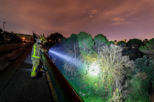 🔦La lampe Fenix LR50R - Revendeur Officiel Lampes FENIX depuis 2008 | Votre Boutique en ligne FENIX®