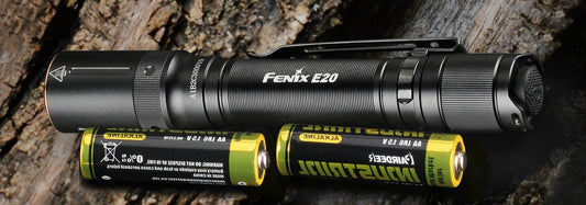 Fenix HM23 - 240 lumens - AA pile incluse - Légère et pratique – Revendeur  Officiel Lampes FENIX depuis 2008