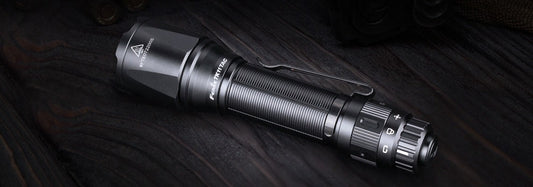 LAMPE FENIX TK11 TAC: INNOVATION TACTIQUE