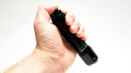 Test de la lampe Fenix TK16 V2.0 par un professionnel indépendant. - Revendeur Officiel Lampes FENIX depuis 2008 | Votre Boutique en ligne FENIX®