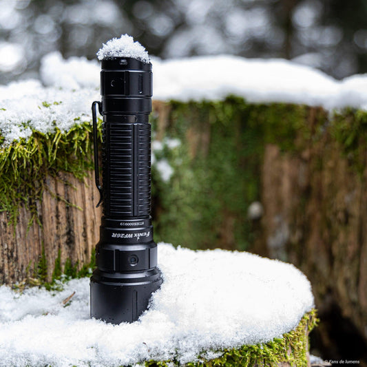 WF26R : La lampe de poche parfaite pour ceux qui ont besoin de performances - Revendeur Officiel Lampes FENIX depuis 2008 | Votre Boutique en ligne FENIX®
