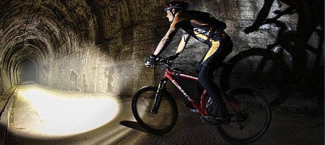 Fenix BC - Lampes de Vélo ultra puissantes double faisceaux - Revendeur Officiel Lampes FENIX depuis 2008 | Votre Boutique en ligne FENIX®