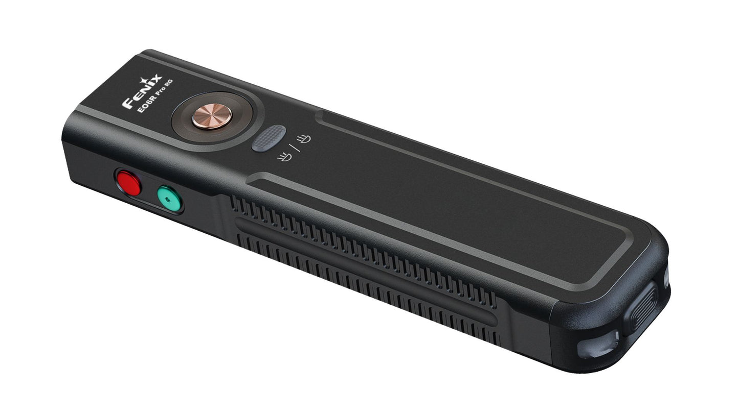 Fenix E06R Pro RG - Lampe torche à trois sources lumineuses et double interrupteur - 1600 lumens