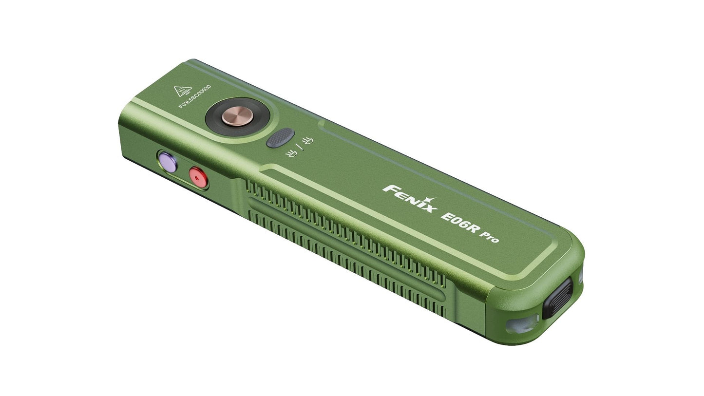 Fenix E06R Pro - Lampe torche à trois sources lumineuses et double interrupteur - 1600 lumens