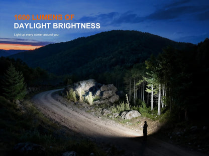 Fenix E06R Pro - Lampe torche à trois sources lumineuses et double interrupteur - 1600 lumens