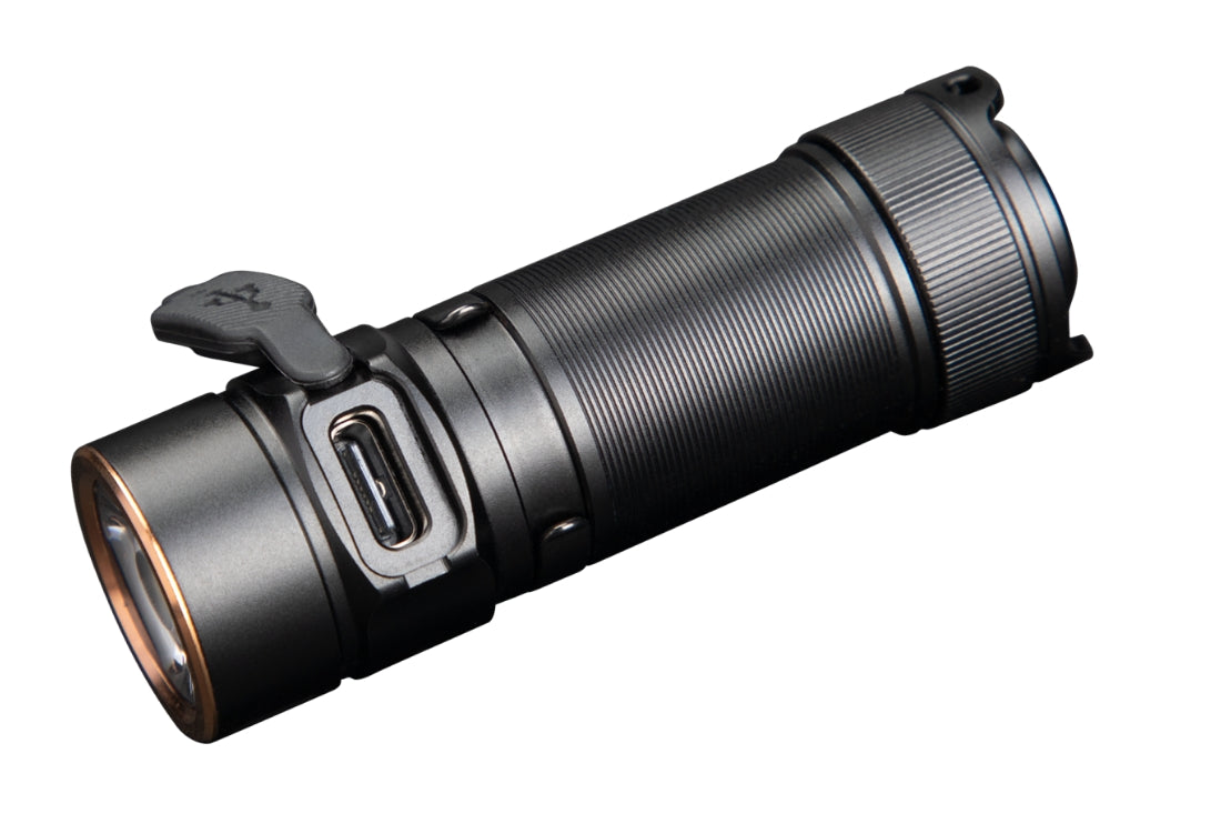 Fenix E18R V2.0 - Lampe de poche rechargeable - 1200 lumens - Coffret Cadeau