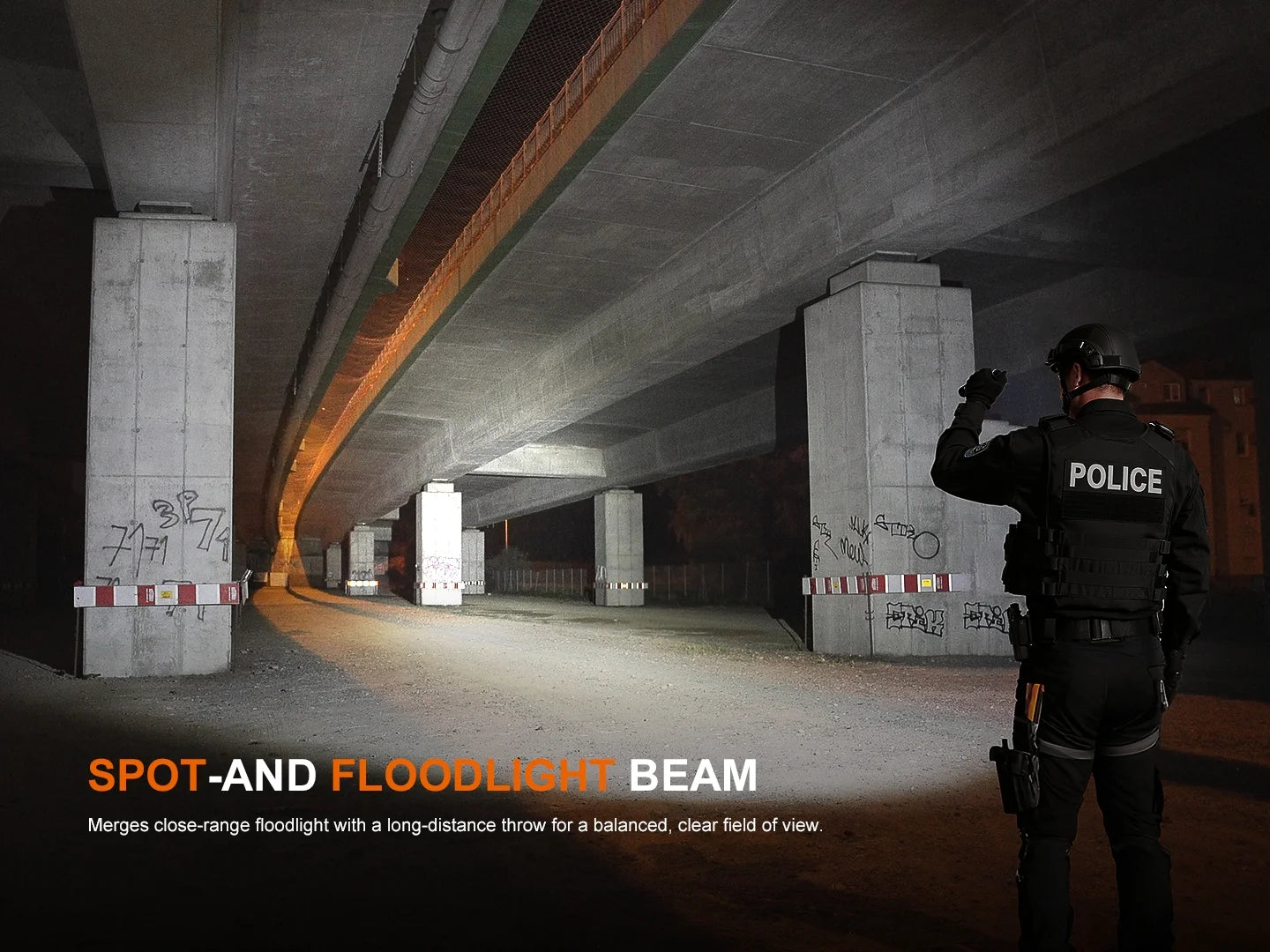 Fenix TK25R - Lampe de poche multifonction - 3600 lumens