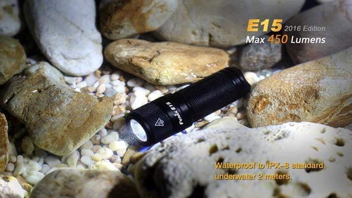 Fenix E15 - 450 Lumens - édition 2016 Site Officiel FENIX® - Votre boutique en ligne Fenix®
