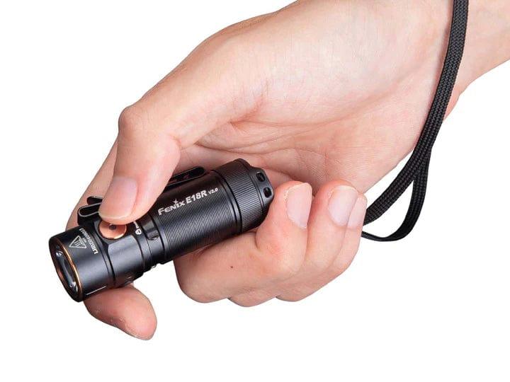 Fenix E18R V2.0 - Lampe de poche rechargeable - 1200 Lumens