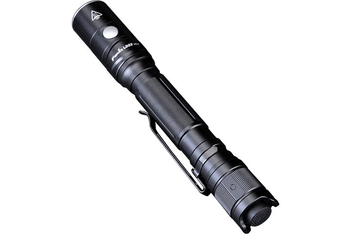 Fenix LD22 V2.0 - 800 Lumens - 214mètres de portée - Pack complet Revendeur Officiel Lampes FENIX depuis 2008 | Votre Boutique en ligne FENIX®
