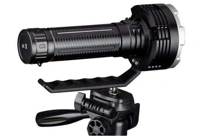 Fenix LR80R - 18 000 Lumens - lampe de recherche Site Officiel FENIX® - Votre boutique en ligne Fenix®