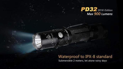 Fenix PD32 édition 2016 - 900 Lumens Site Officiel FENIX® - Votre boutique en ligne Fenix®
