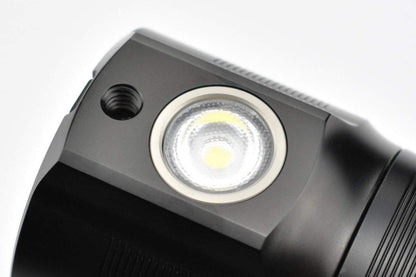 Fenix WT50R - Projecteur portatif à poignée - 3700 lumens Site Officiel FENIX® - Votre boutique en ligne Fenix®